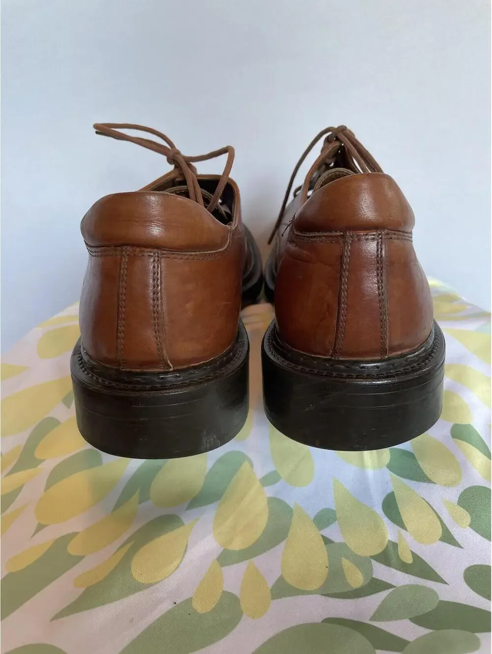 Johnston & Murphy Men's Brown Italian Leather Oxford US 11 Square Toe